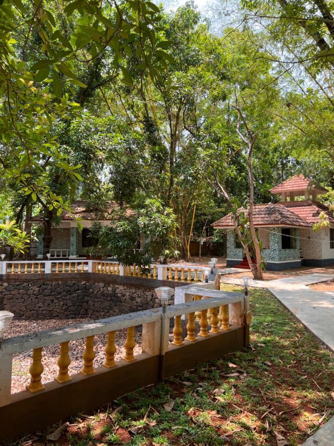 Surya Eco And Wedding Resort Thrissur Exterior photo