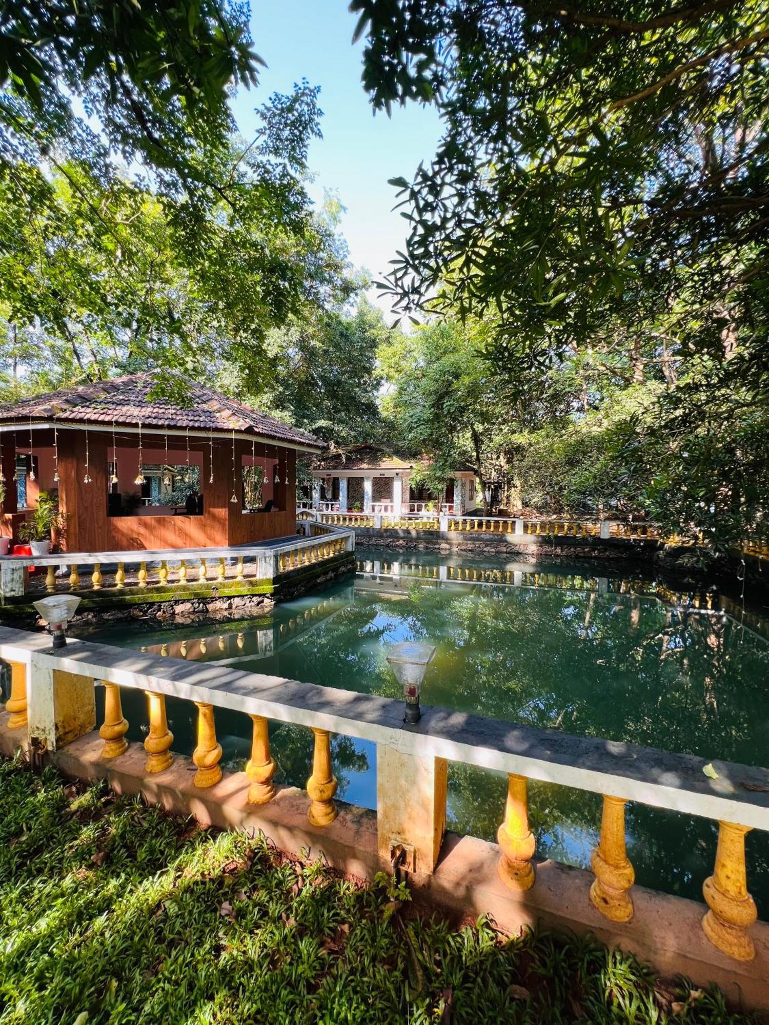 Surya Eco And Wedding Resort Thrissur Exterior photo